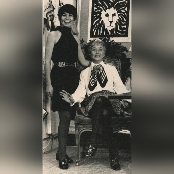 Liz Claiborne Classic Shoulder Bag in Two-Tone Brown § - Picture 13 of 13